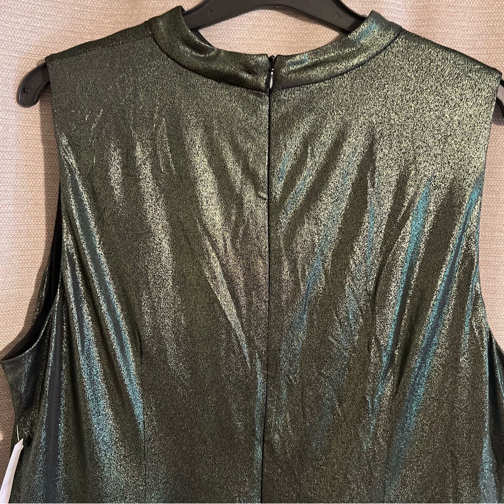 Donna Morgan Metallic Pleated Midi Dress - Green/Black (Size 20W) - Picture 5 of 11